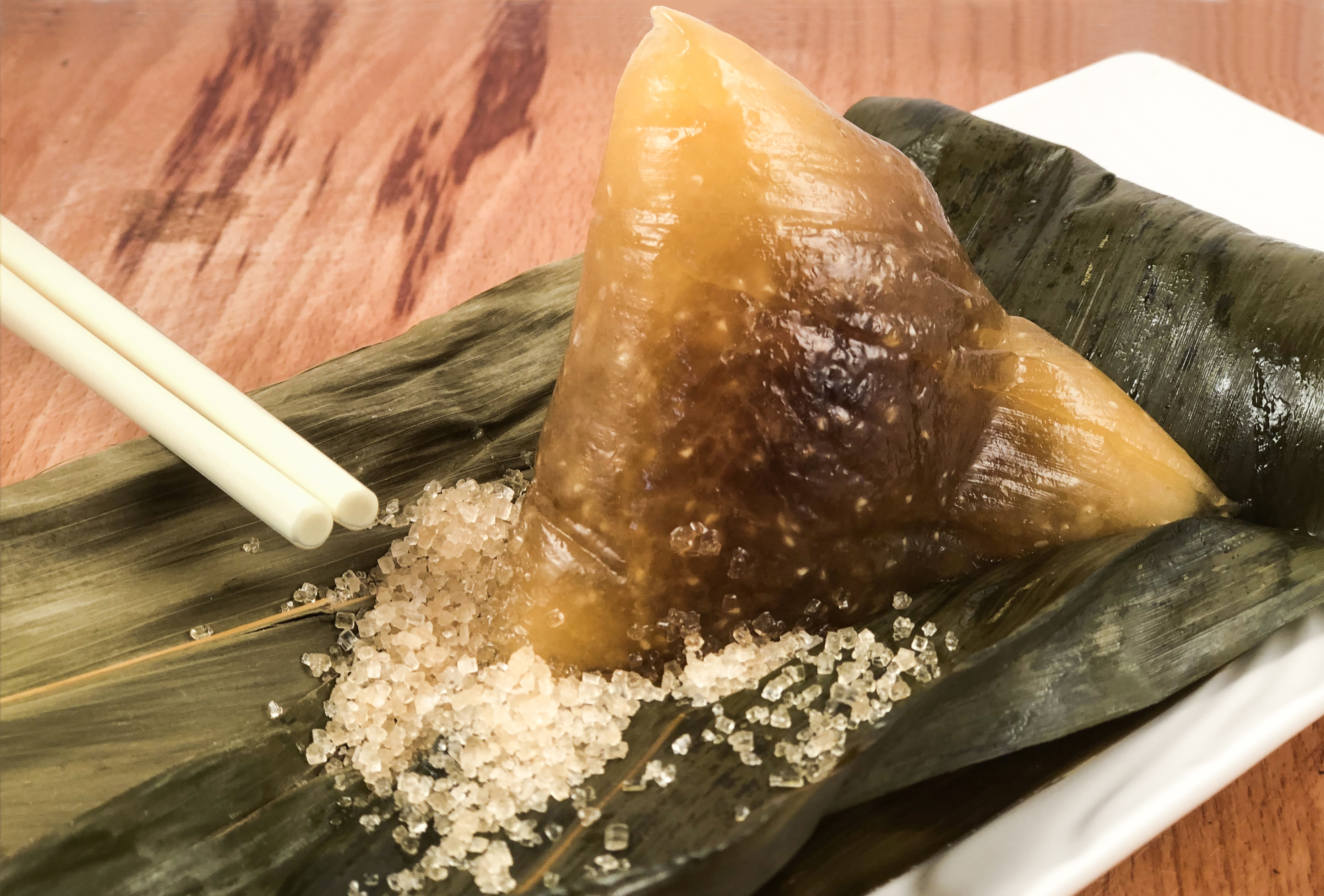 早鸟350元 富丽红豆冰粽 重量:120公克 内容物:圆糯,红豆 调味料:粳粉